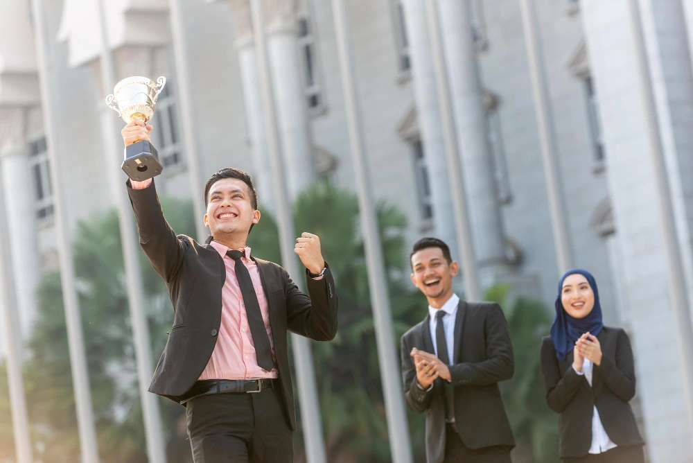 Rewards karyawan.webp